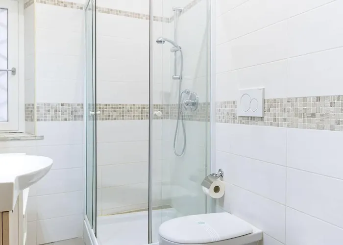 Peoniamaximahouse -piazza Bologna- Apartment